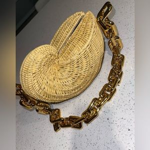 Poolside the Anna pouch shell bag